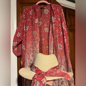 Beach coverup and hat